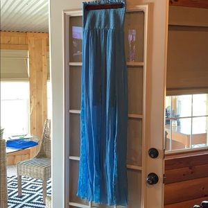 Venus maxi dress size Small